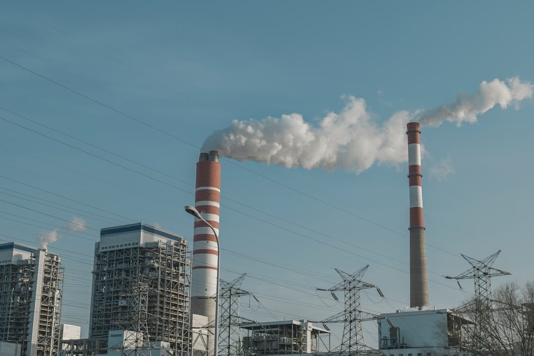 How does carbon capture technology work?