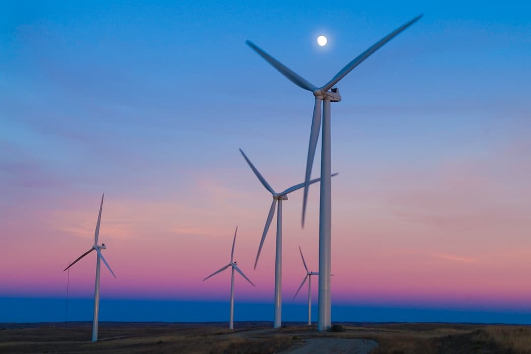 Renewables Hit Historic Milestone as Global Energy Crisis Reshapes Power Markets